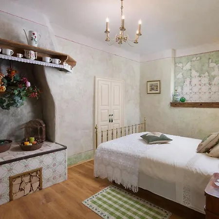 Villa Malini With Pool, Sauna And Fenced Garden Labin (Istria)