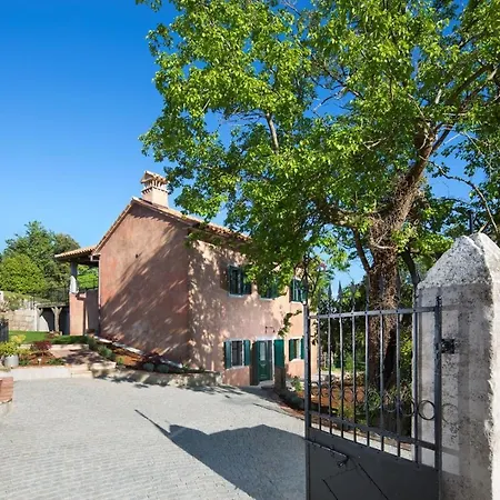 Malini With Pool, Sauna And Fenced Garden Villa Labin (Istria)