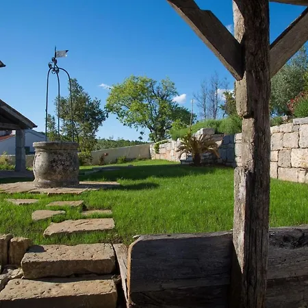 Malini With Pool, Sauna And Fenced Garden Villa